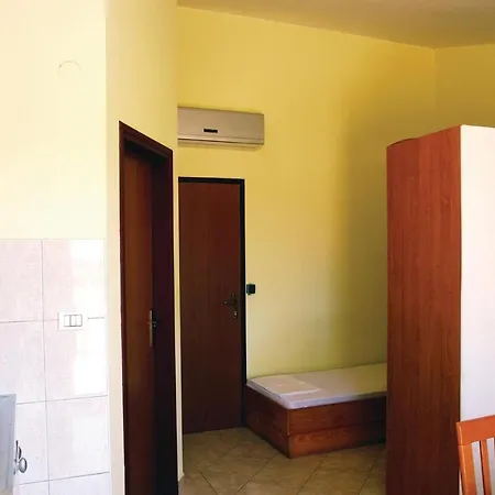 Awesome Home In Pula With Wifi And Outdoor Swimming Pool Apartment